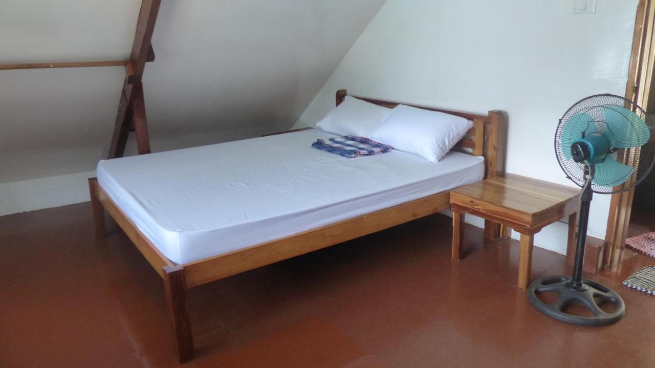 Bangka Hostels El Nido Bagian luar foto