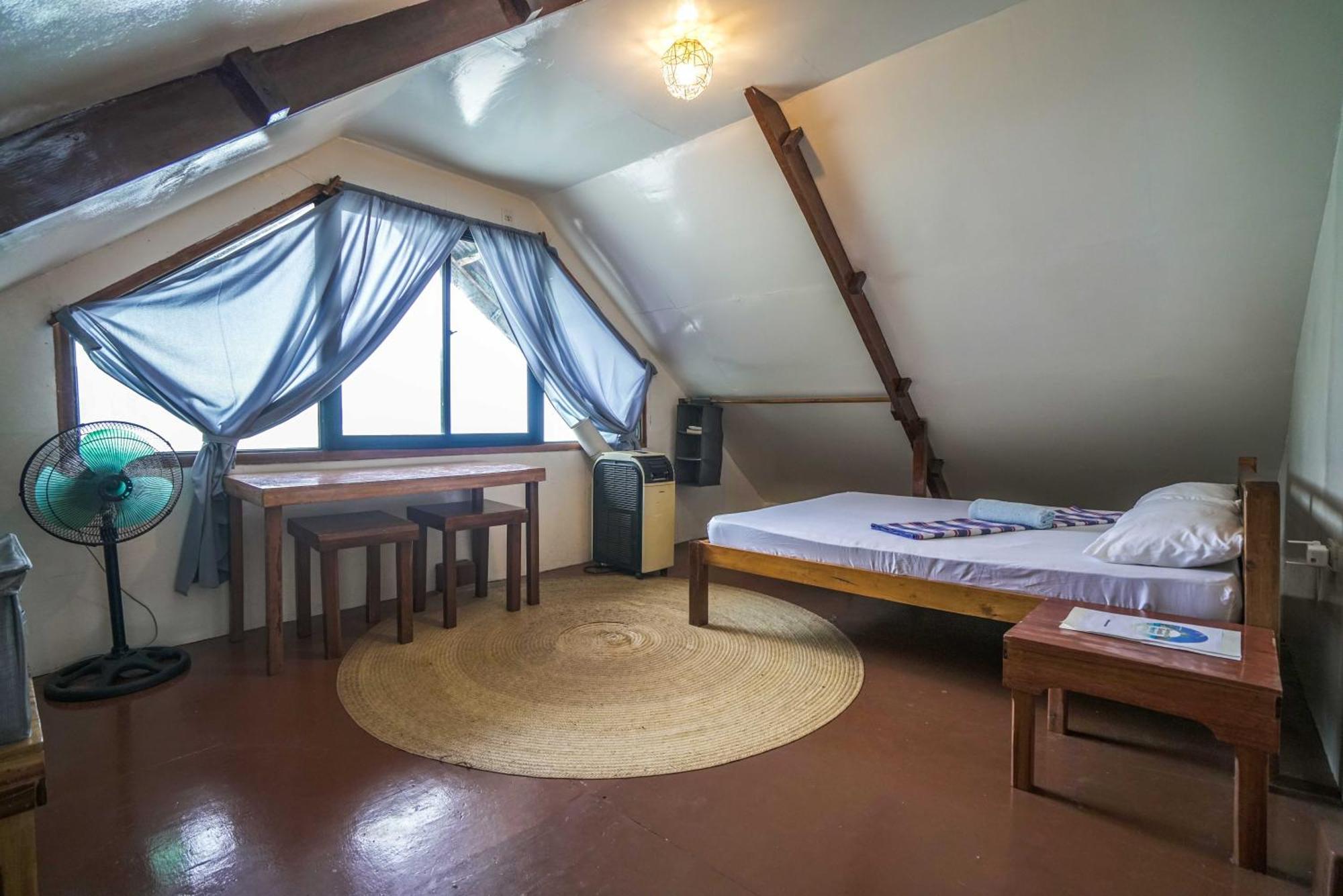 Bangka Hostels El Nido Bagian luar foto